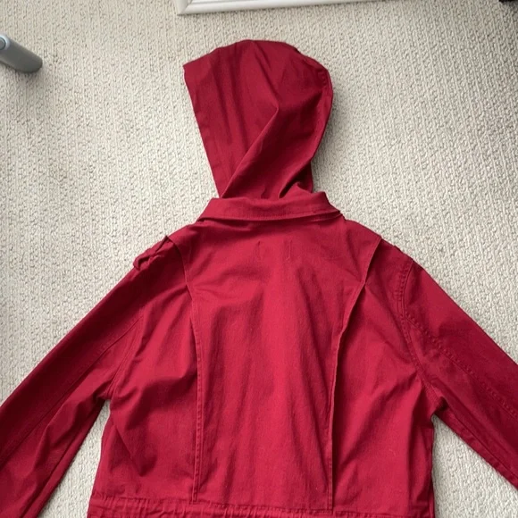 Great quality Red coat - Picture 8 of 8